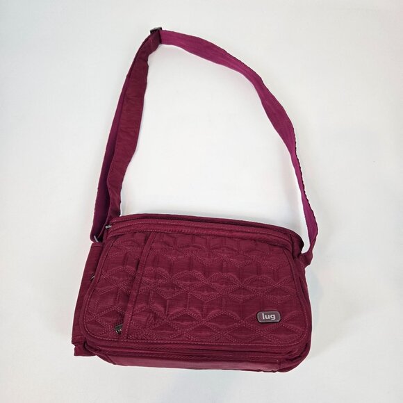 Lug Wings Red Quilted Crossbody Travel Bag in Cranberry RFID Insulated Pocket - Picture 2 of 12